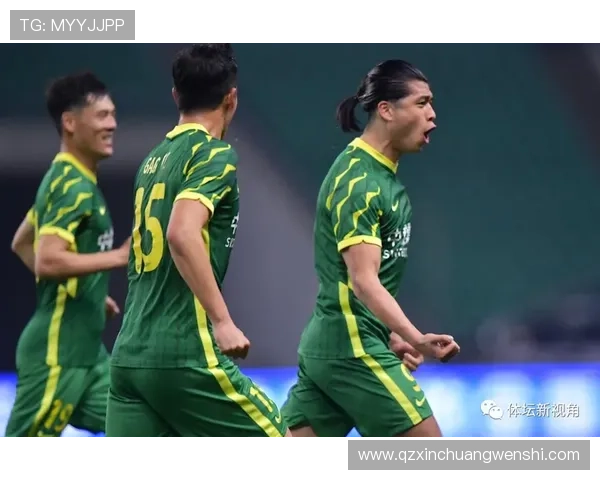 成都网球队以95分领跑大师赛积分榜展现强劲实力和团队合作精神